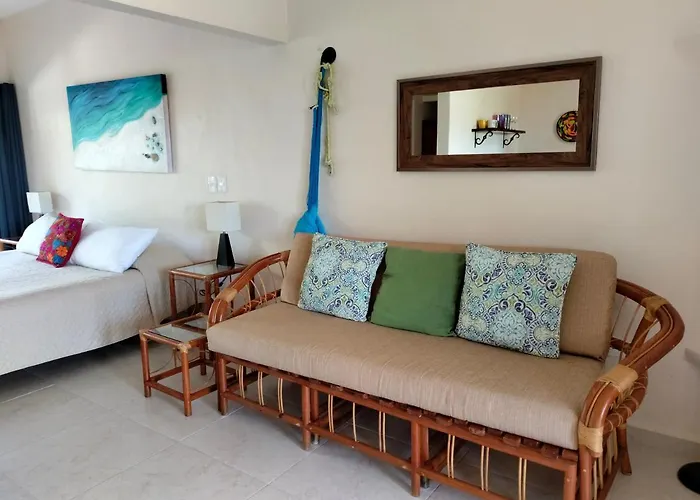 Cabanas Puerto Morelos Aparthotel